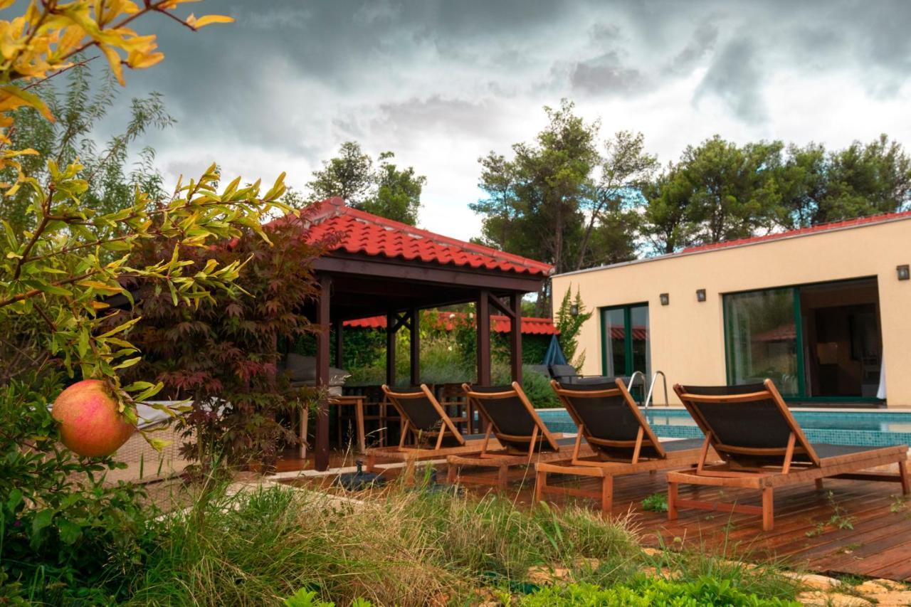 Sea Cats' Villas 수티반 외부 사진